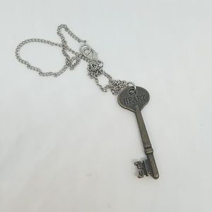 GASOLINE GLAMOUR Jewelry - 2.75" heart antique necklace silver chain new GASOLINE GLAMOUR Jewelry - 2.75" heart antique necklace silver chain new